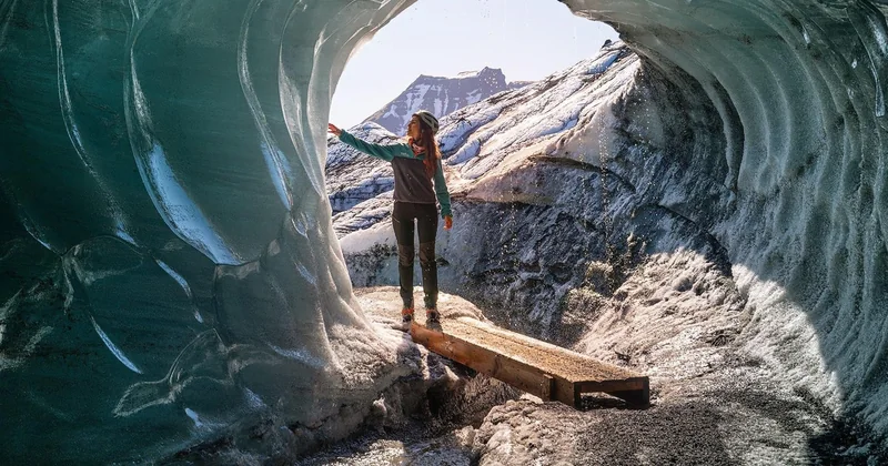 Katla Ice Cave & Super Jeep with Coffee